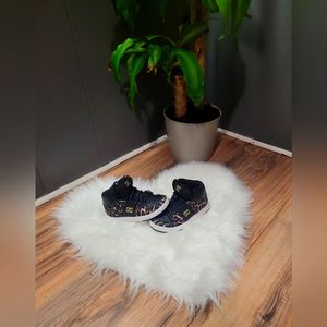 Girls size 13 leopard print DCs